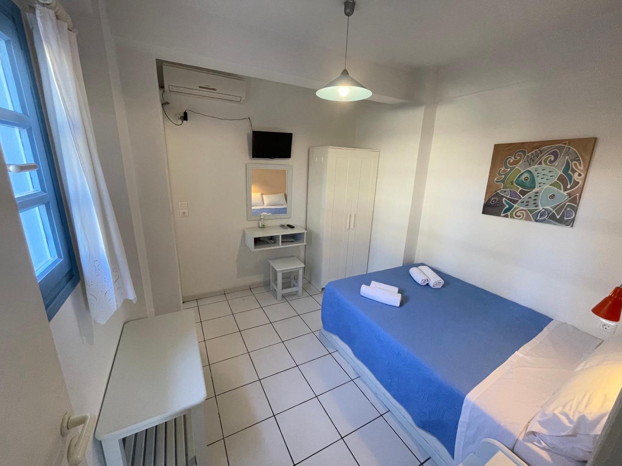 Asterias Mini Coastal Apartments Периволос Экстерьер фото