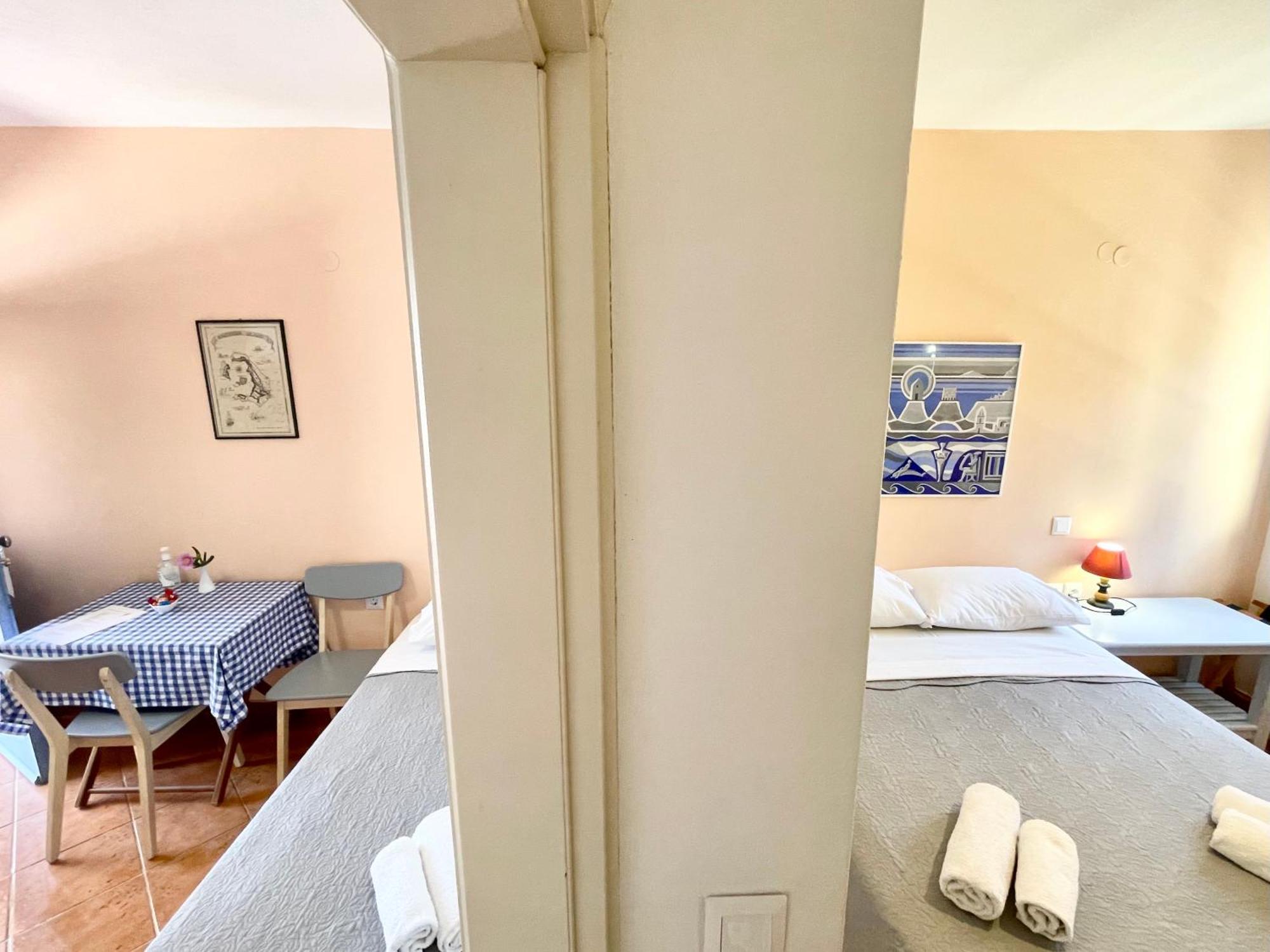 Asterias Mini Coastal Apartments Периволос Экстерьер фото