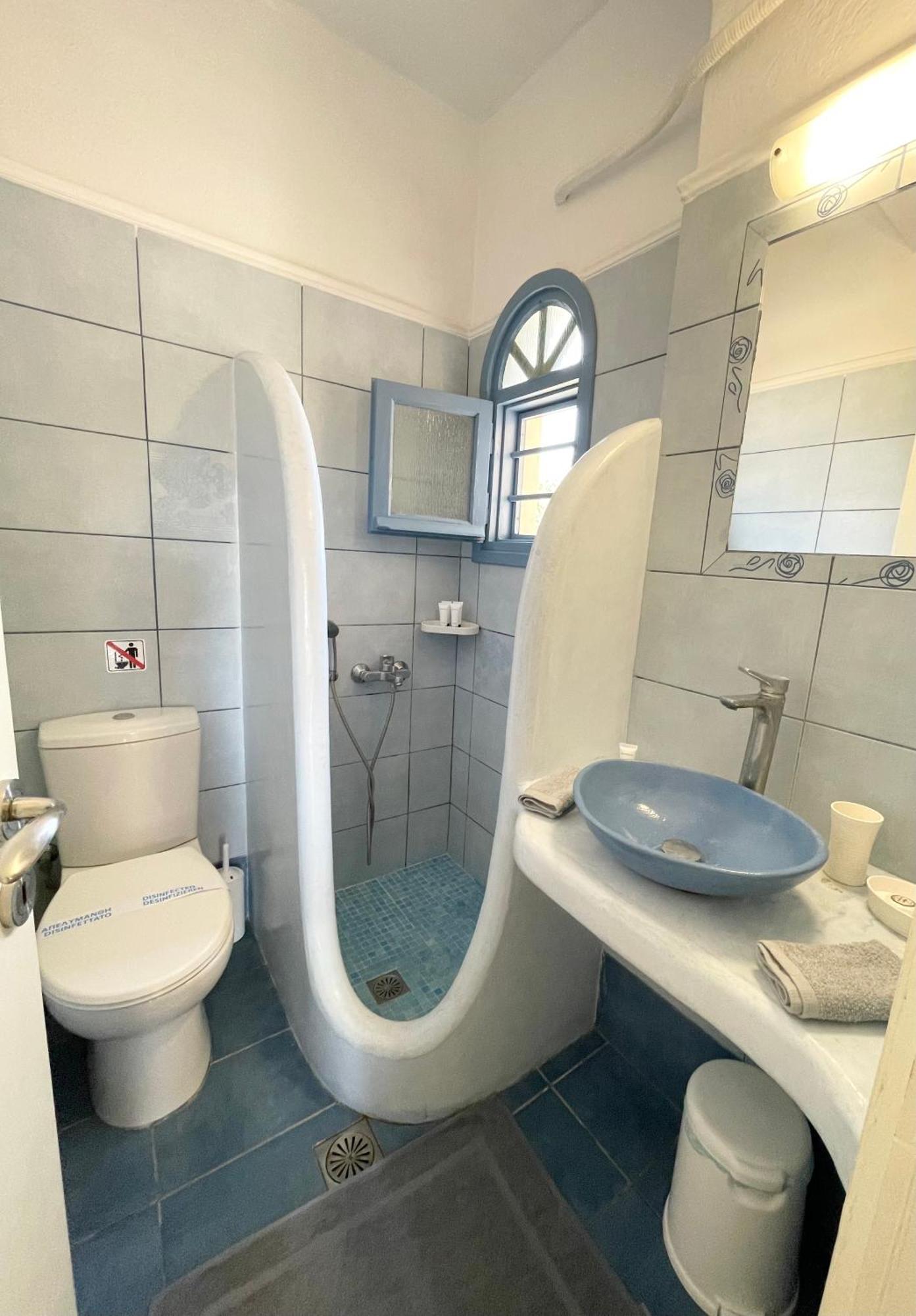 Asterias Mini Coastal Apartments Периволос Экстерьер фото